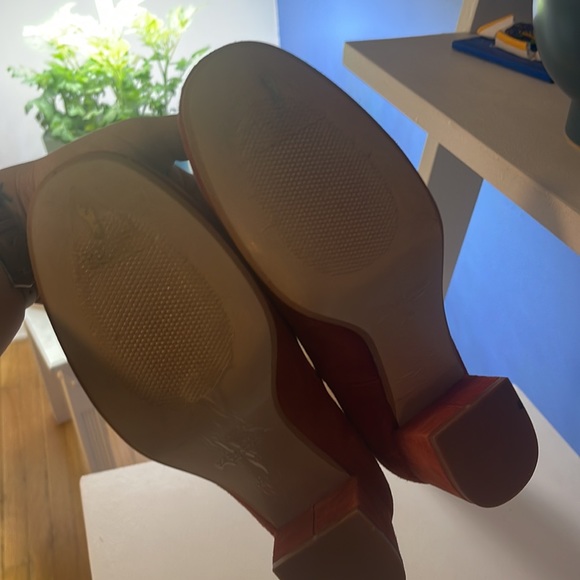 Zara pink/red shoes block heel peel off plastic still on bottom never worn - Picture 3 of 4